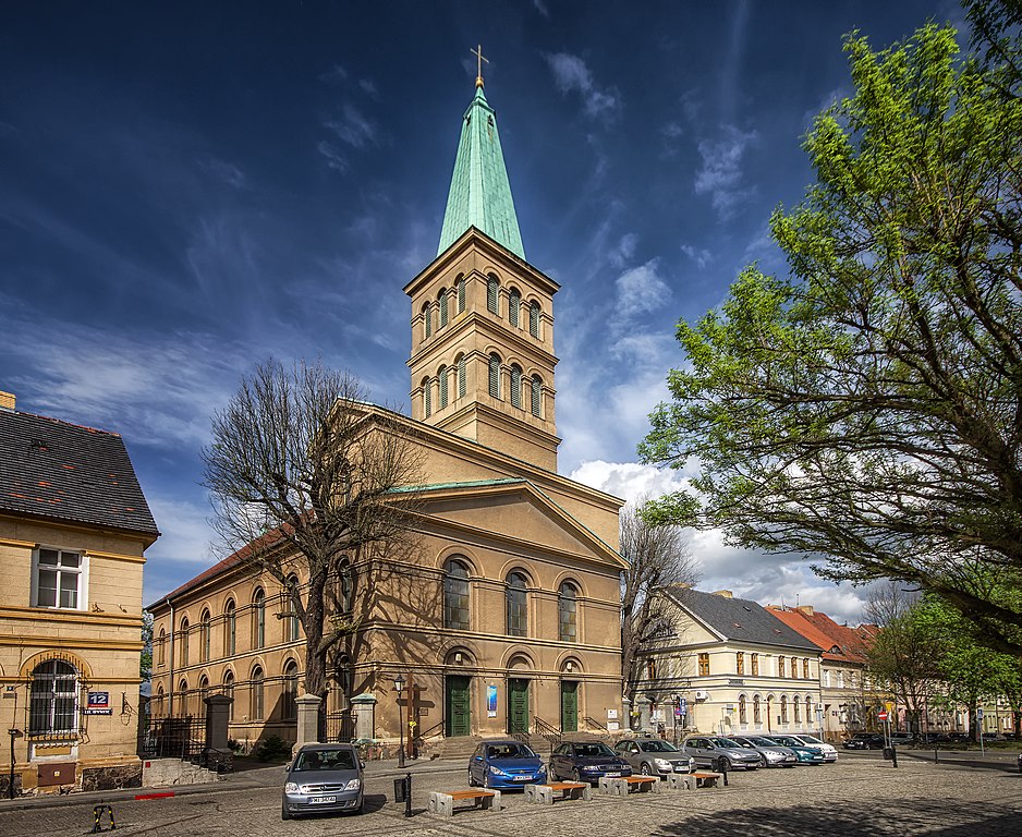 Przewóz busem z Międzyrzecza do Holandii